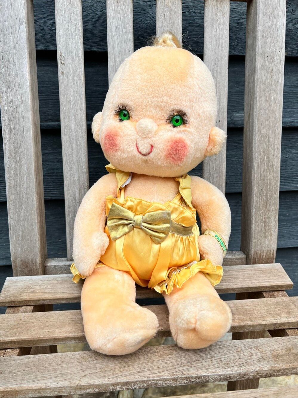 Vintage Kenner Hallmark 1985 Hugga Bunch Patooty Plush 17" Doll original outfit